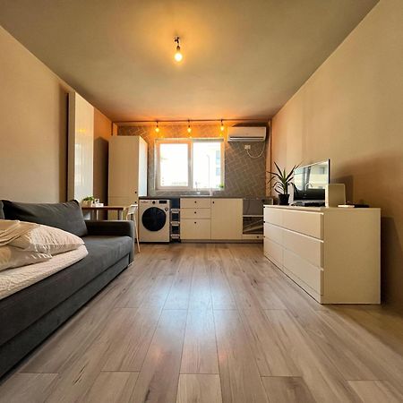 Neo - Trei - Cosy Studio Timişoara Eksteriør billede