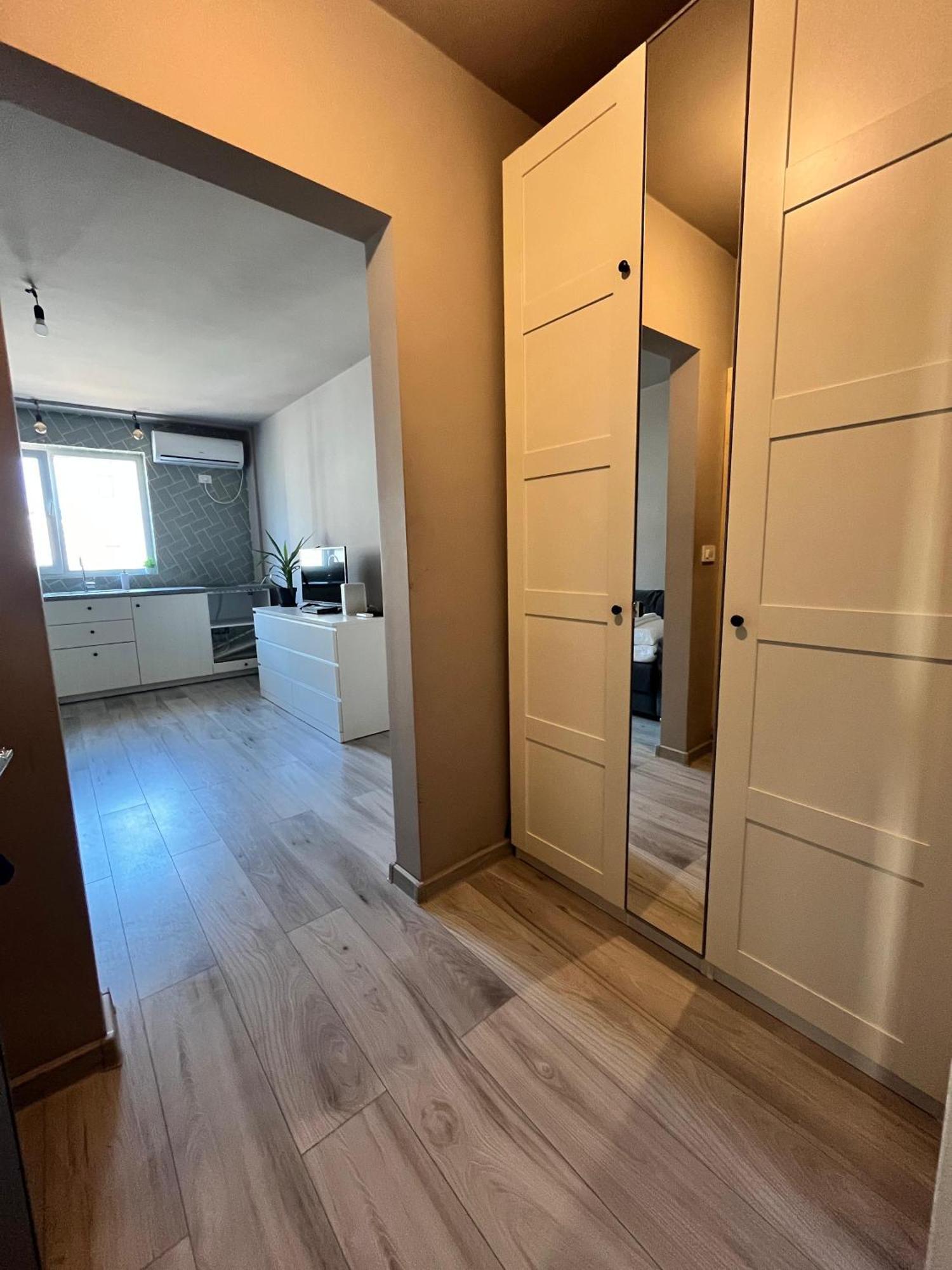 Neo - Trei - Cosy Studio Timişoara Eksteriør billede